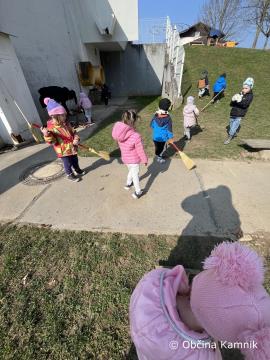 Čistilna akcija Vrtec Antona Medveda_6